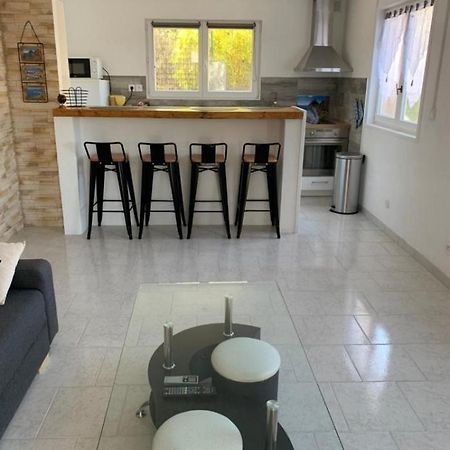 Rez De Villa Avec Place De Parking Et Vue Mer. 拉西约塔 外观 照片